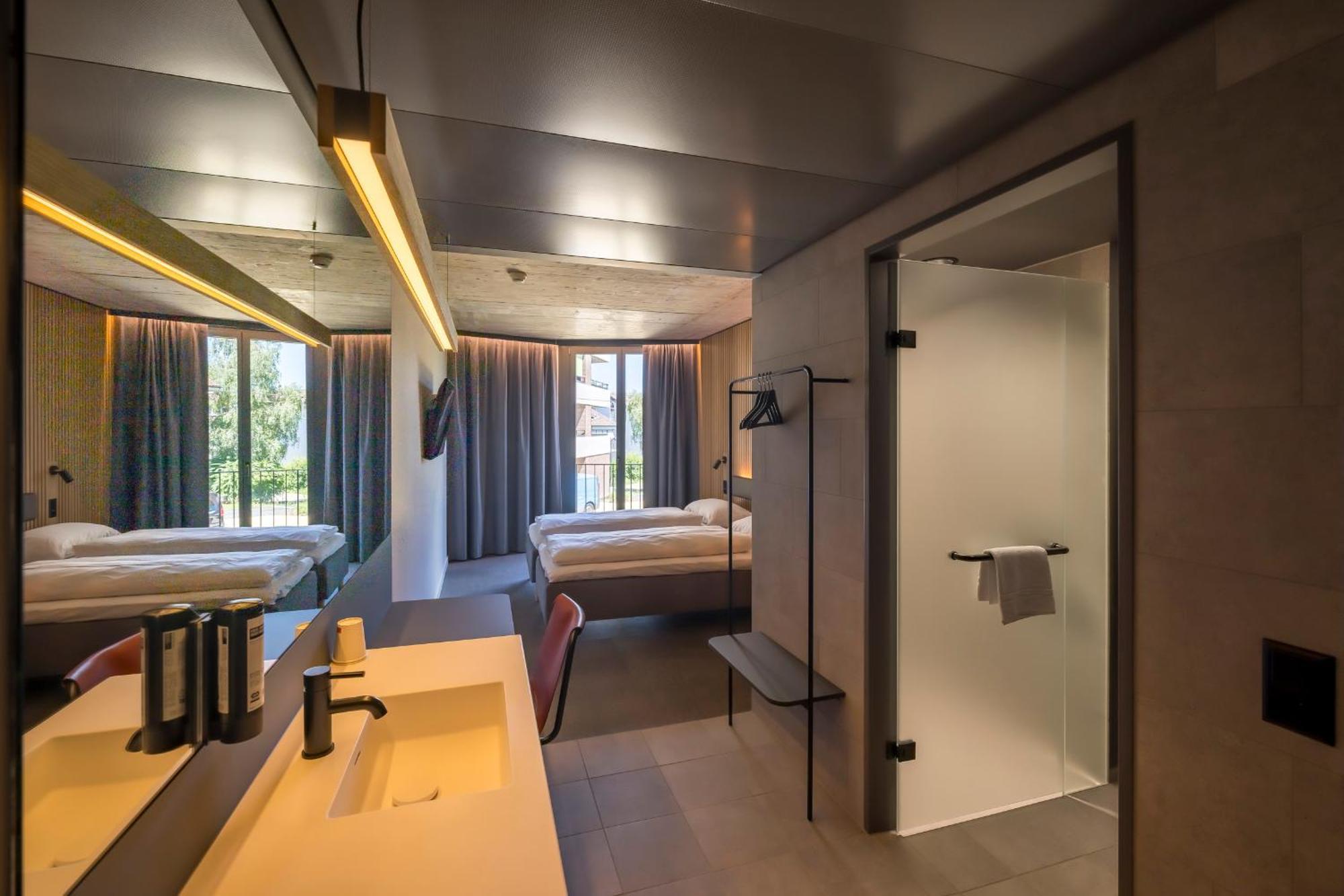 Zleep Hotel Zuerich-كلوتان المظهر الخارجي الصورة